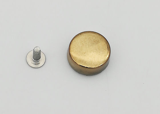 China Runde goldene dekorative Niete für Metall, elegante Art-Knall-Niet-Ausrüstung fournisseur